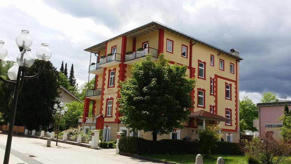 באד רייכנהל Hotel Almrausch מראה חיצוני תמונה
